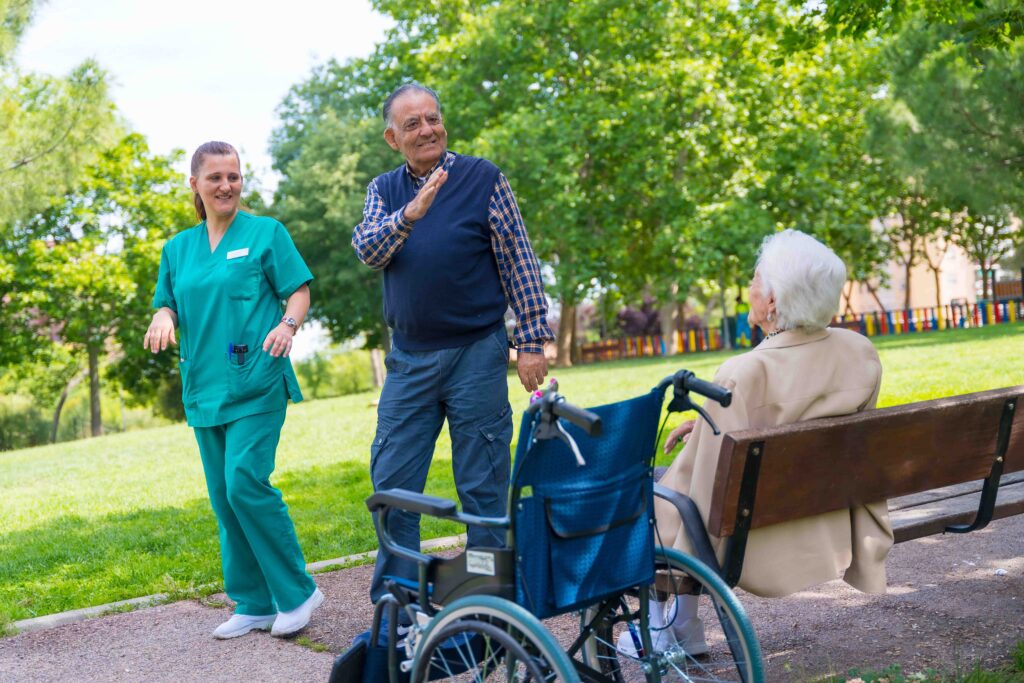 Senior Mobility Aids: Top Picks for Comfort and Convenience